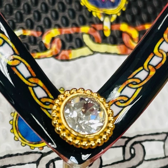 Brighton Red Black Charms Multi Skinny Strap Flat Thong Sandals Flip Out Flops 9 - Picture 2 of 5